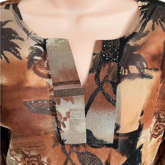 CYC Eye-catching Vintage Tunic style top - Picture 4 of 6